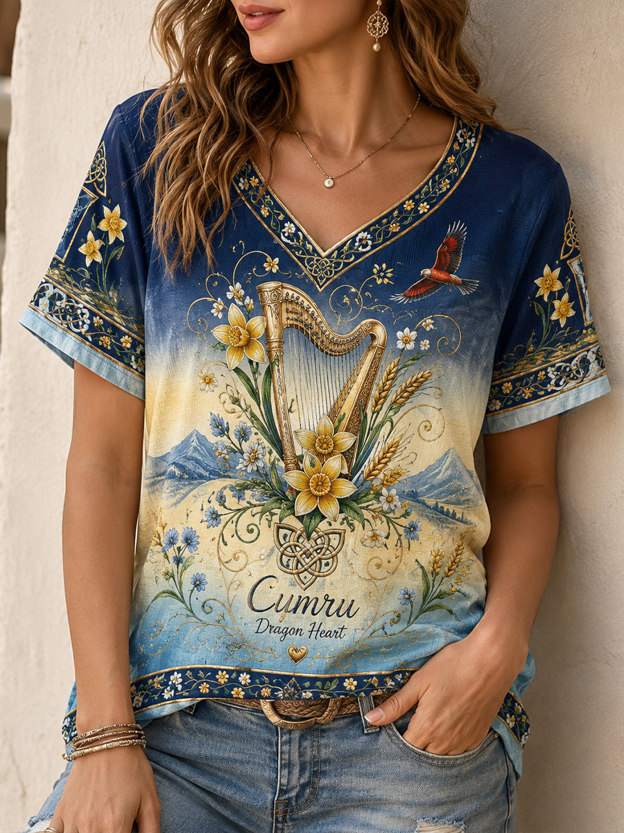 Women's Welsh Cultural Element Art Print T-Shirt